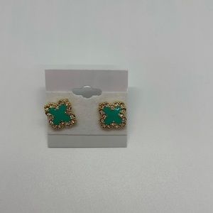 Womens Green clover earrings.